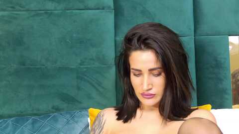 kimskye @ myfreecams on 20231029