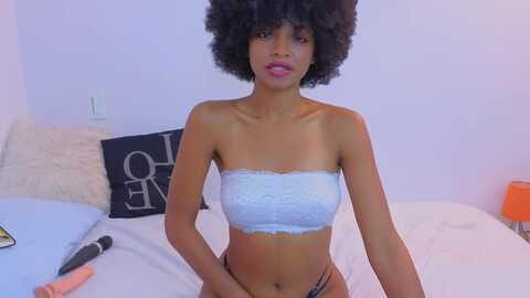 kriss_reyes @ myfreecams on 20231029