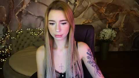 neondemonis @ myfreecams on 20231029