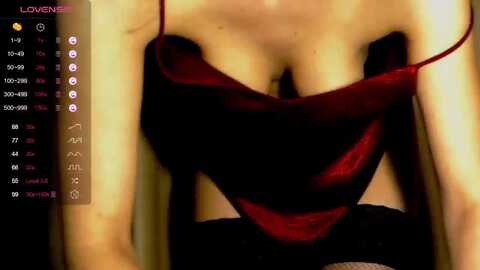 nicolle_09 @ myfreecams on 20231029