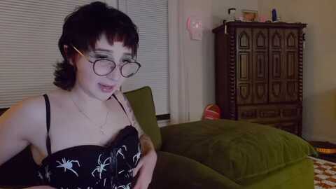 strawberrrri1 @ myfreecams on 20231029