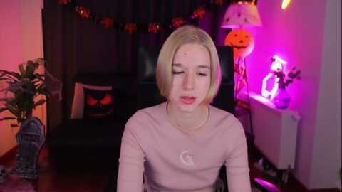 abby__love @ myfreecams on 20231030