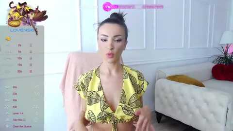 alyssiakent1 @ myfreecams on 20231030