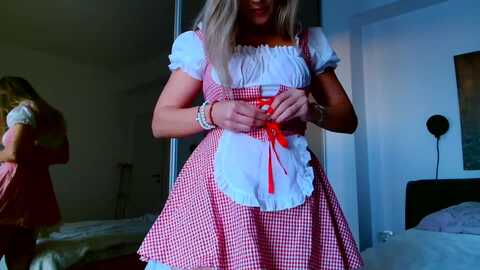 ana_rose @ myfreecams on 20231030