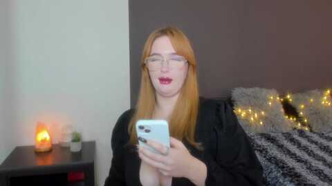 anafoxy @ myfreecams on 20231030