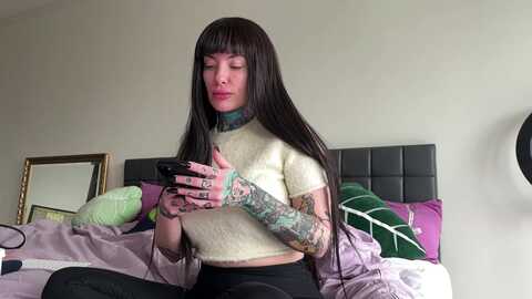 bostonxiii @ myfreecams on 20231030