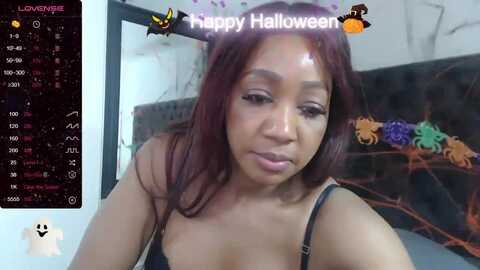 cristinaebony @ myfreecams on 20231030