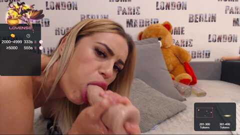 daiana_lust @ myfreecams on 20231030