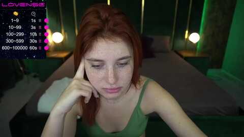 emiilyfox @ myfreecams on 20231030