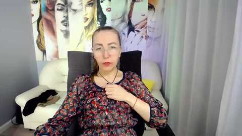 greybunny @ myfreecams on 20231030