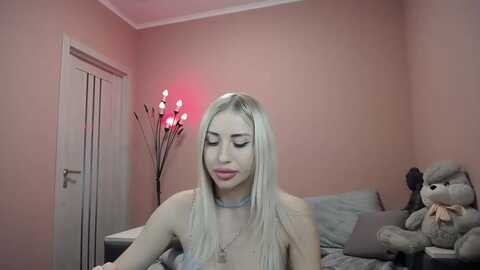 kimkalash @ myfreecams on 20231030