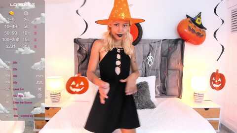 latchocolat @ myfreecams on 20231030