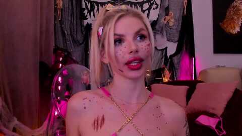 li__na @ myfreecams on 20231030