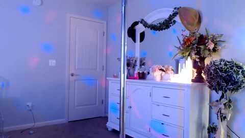 msmarilyn @ myfreecams on 20231030