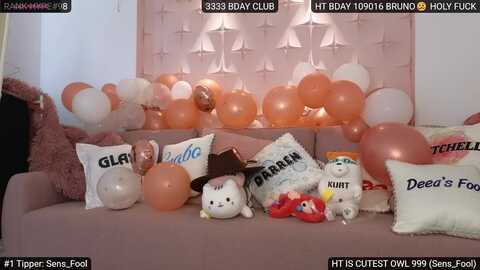 sensationowl_ @ myfreecams on 20231030