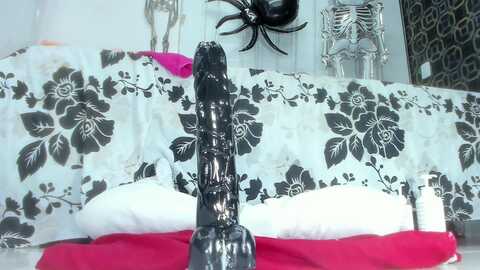 sophye_larson @ myfreecams on 20231030