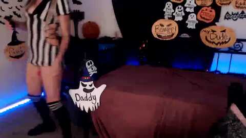 southernskye @ myfreecams on 20231030