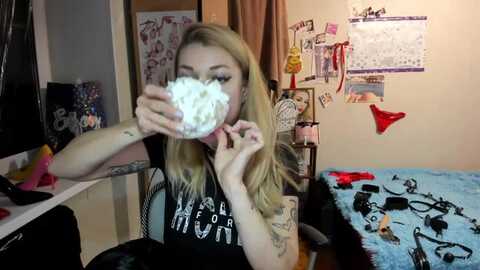 amurmistress @ myfreecams on 20231031