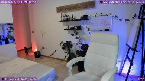 catelinecane @ myfreecams on 20231031