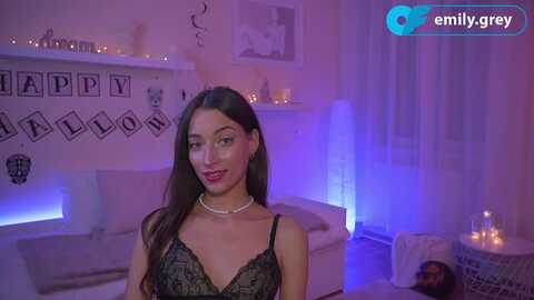 emily_grey69 @ myfreecams on 20231031