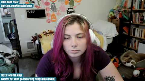 hempley @ myfreecams on 20231031