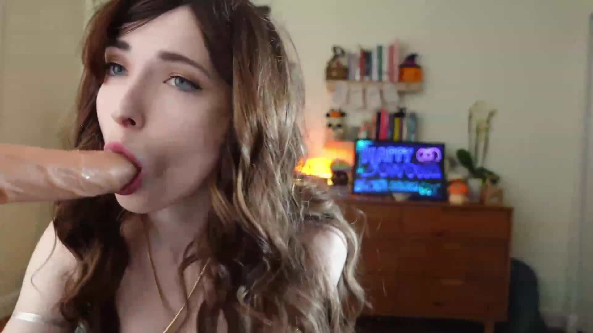 lil_blueberry @ myfreecams on 20231031