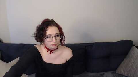 mini_diva @ myfreecams on 20231031