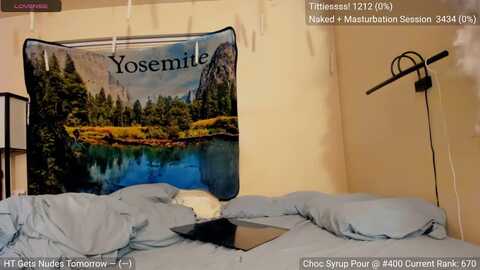 yummyduchass @ myfreecams on 20231031