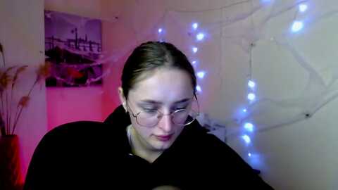 alis_saa @ myfreecams on 20231101