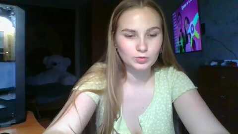 candy_ua @ myfreecams on 20231101