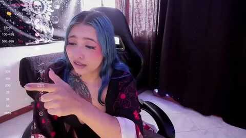 coraline226 @ myfreecams on 20231101