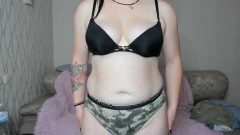 crazzyfairy @ myfreecams on 20231101