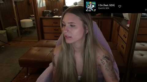 incognitobabe @ myfreecams on 20231101