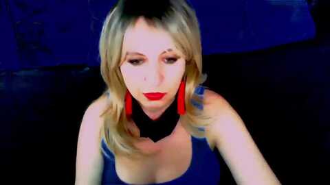 ineedslaves @ myfreecams on 20231101