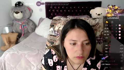lorenahot06 @ myfreecams on 20231101