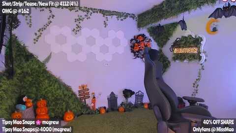 maolloween @ myfreecams on 20231101