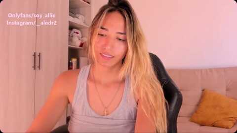 missbaby8 @ myfreecams on 20231101