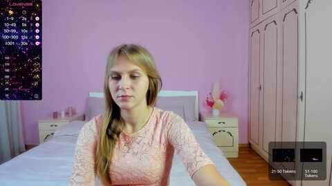 rarebuterfly @ myfreecams on 20231101