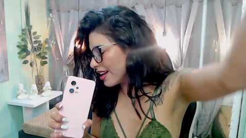 sara__ruiz @ myfreecams on 20231101