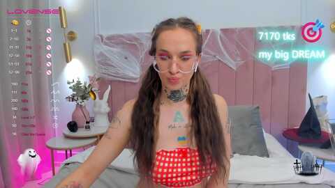 sarahlust @ myfreecams on 20231101