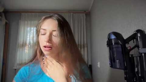 aminaroze @ myfreecams on 20231102