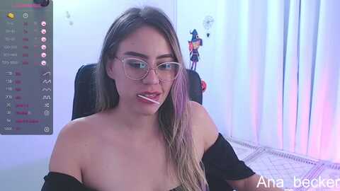 ana_becker @ myfreecams on 20231102