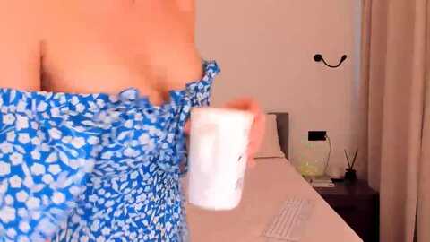 annalils @ myfreecams on 20231102