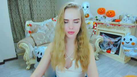 honey_lucky @ myfreecams on 20231102