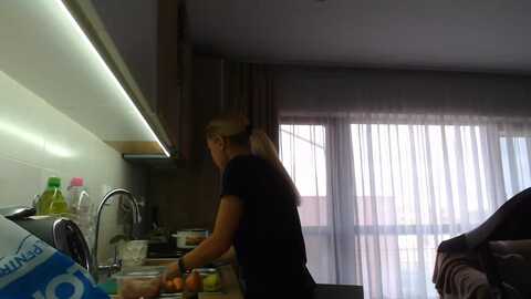 hrystina_ @ myfreecams on 20231102