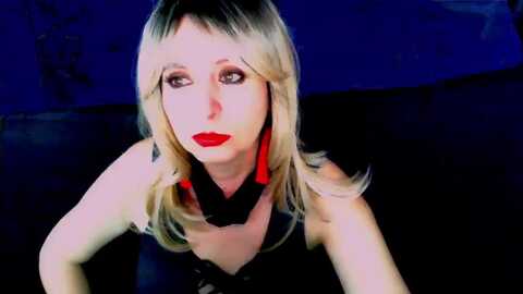 ineedslaves @ myfreecams on 20231102