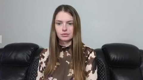 ivorysunday @ myfreecams on 20231102