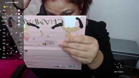 loren_rouse @ myfreecams on 20231102