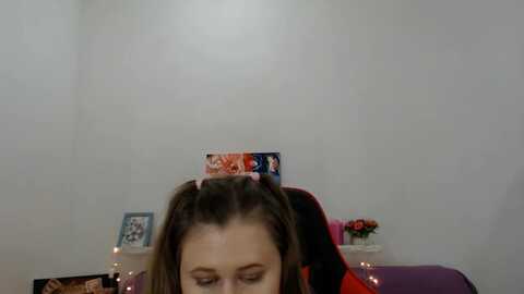 mariamolligan @ myfreecams on 20231102