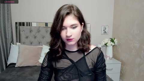 sherimaron @ myfreecams on 20231102